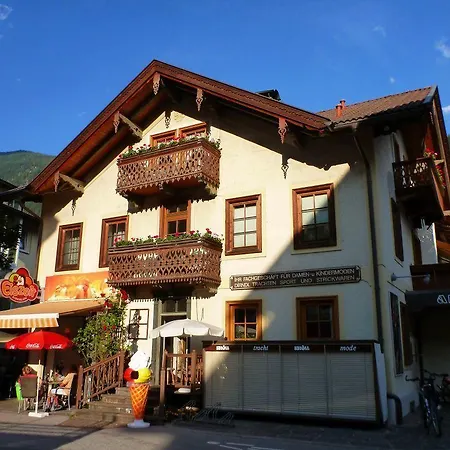 Stefan Kröll Apartment *
